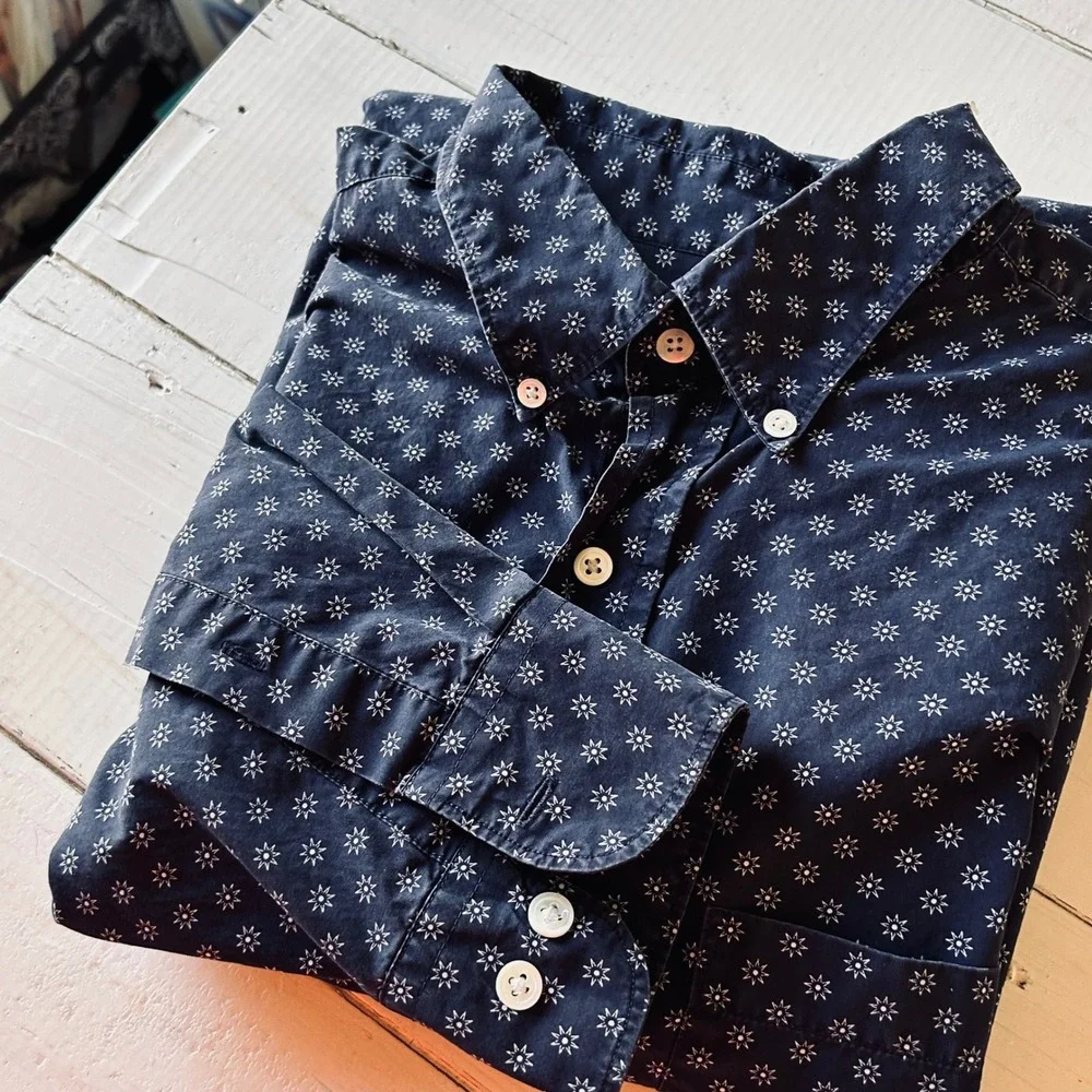 BANANA REPUBLIC Mens Navy Star Print Button‎ Down Long Sleeve Shirt Size L